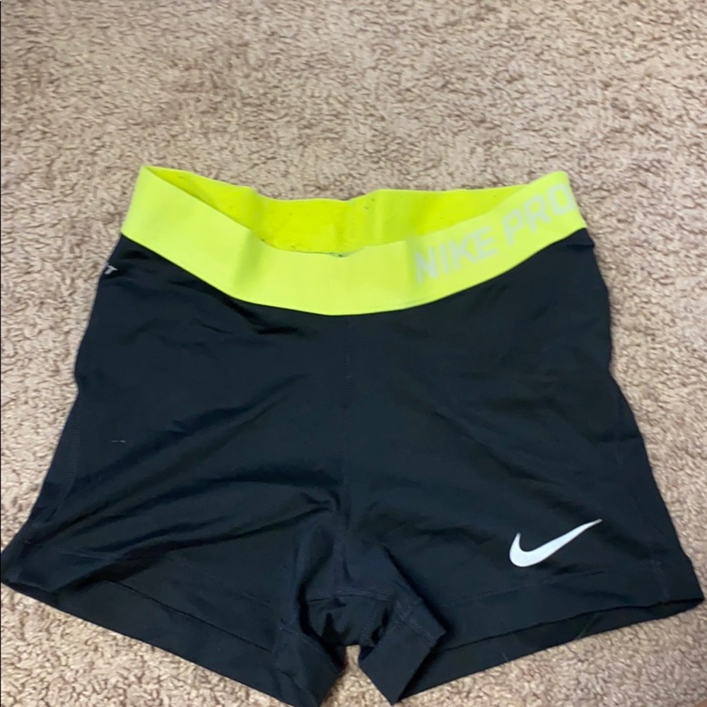 nike spandex shorts